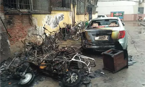 小區(qū)充電站建設